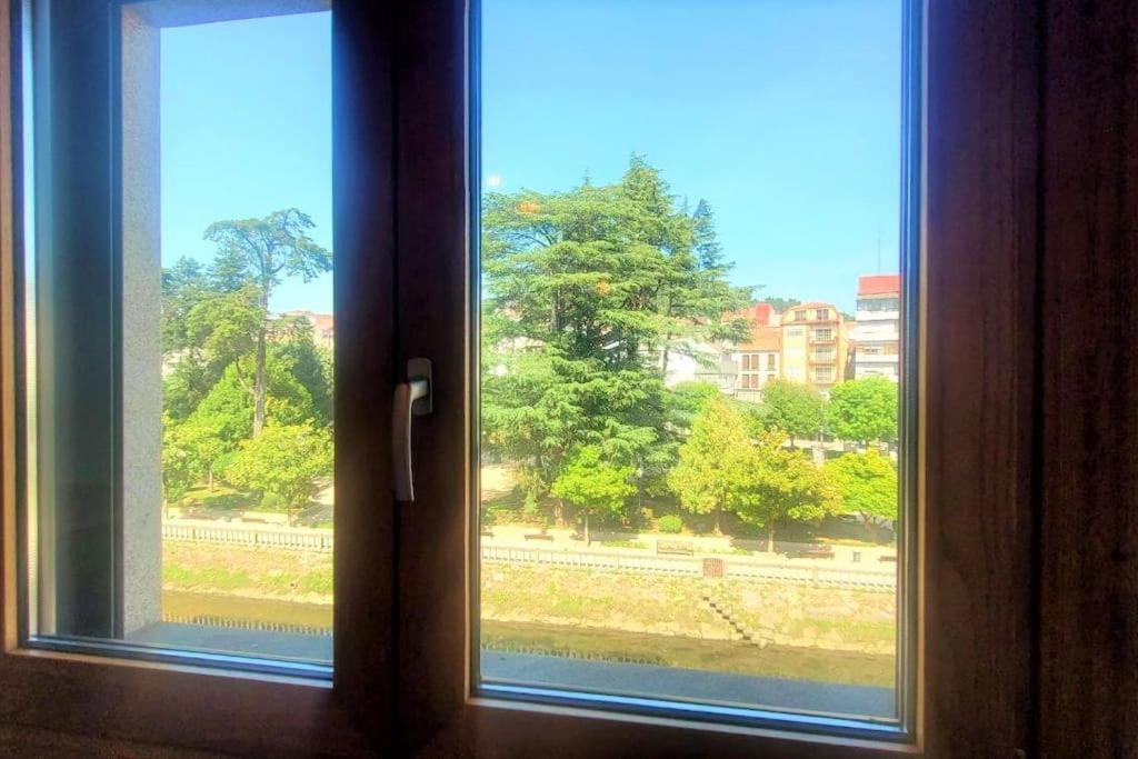 Centrico Apartamento En Redondela Daire Dış mekan fotoğraf